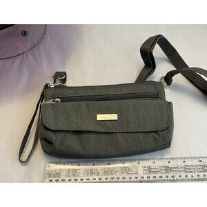 Baggallini Small Crossbody- Multiple compartments